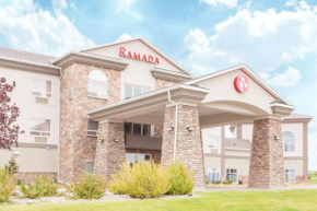 Отель Ramada Pincher Creek, Пинчер-Крик